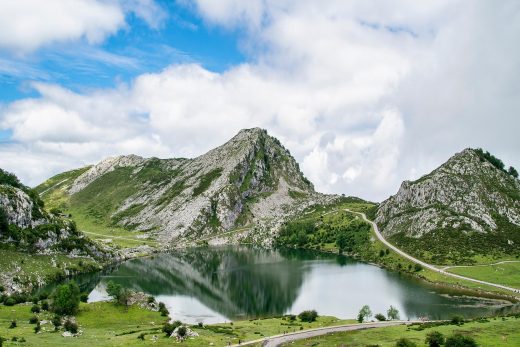 Día 3 · Lagos de Covadonga y Cangas de Onís